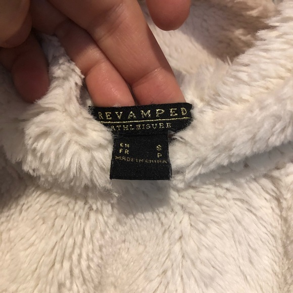 Super soft furry hoodie in off white (Athleisure) - Picture 3 of 4